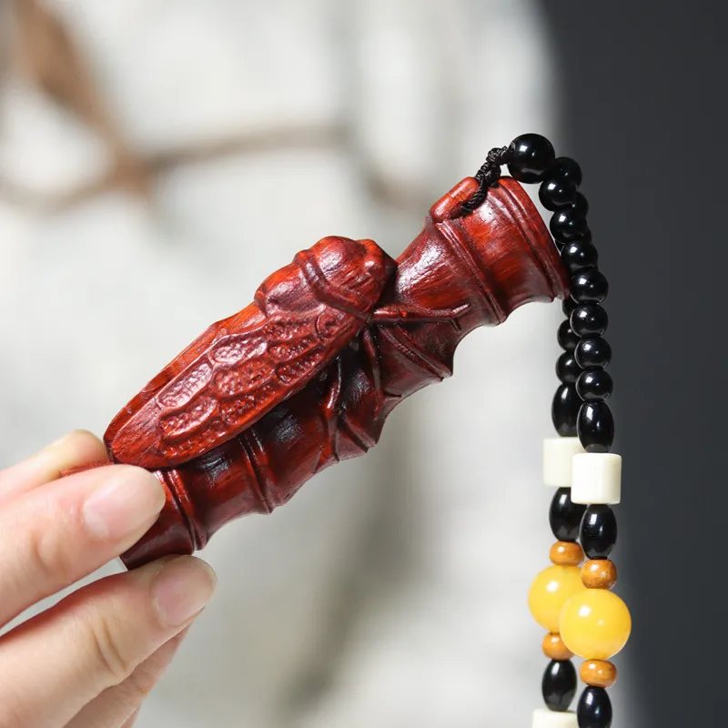 ANNYONNLLY Small Leaf Red Sandalwood Pendants Unisex-5