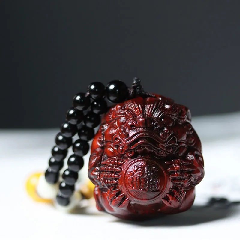 ANNYONNLLY Small Leaf Red Sandalwood Pendants Unisex-1