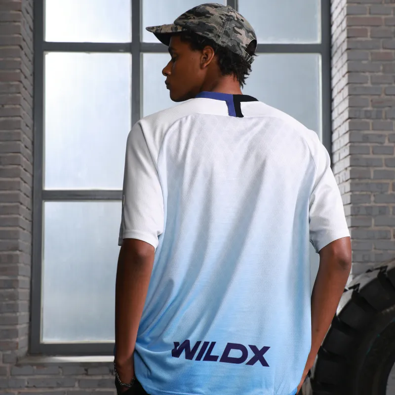 WILDX T Shirts Unisex Gradient Blue White-3