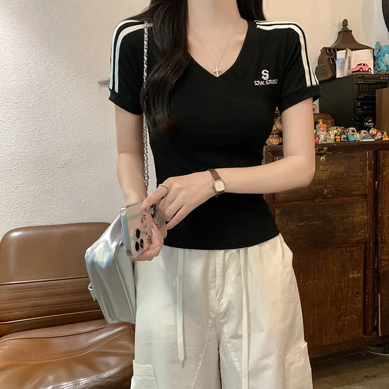 Dear Zhazha Raglan Sleeve T Shirt Women's-5