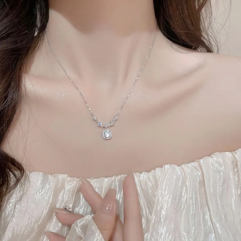 LIU GUI FU JEWELRY 999 Fine Silver Necklaces Women's-1