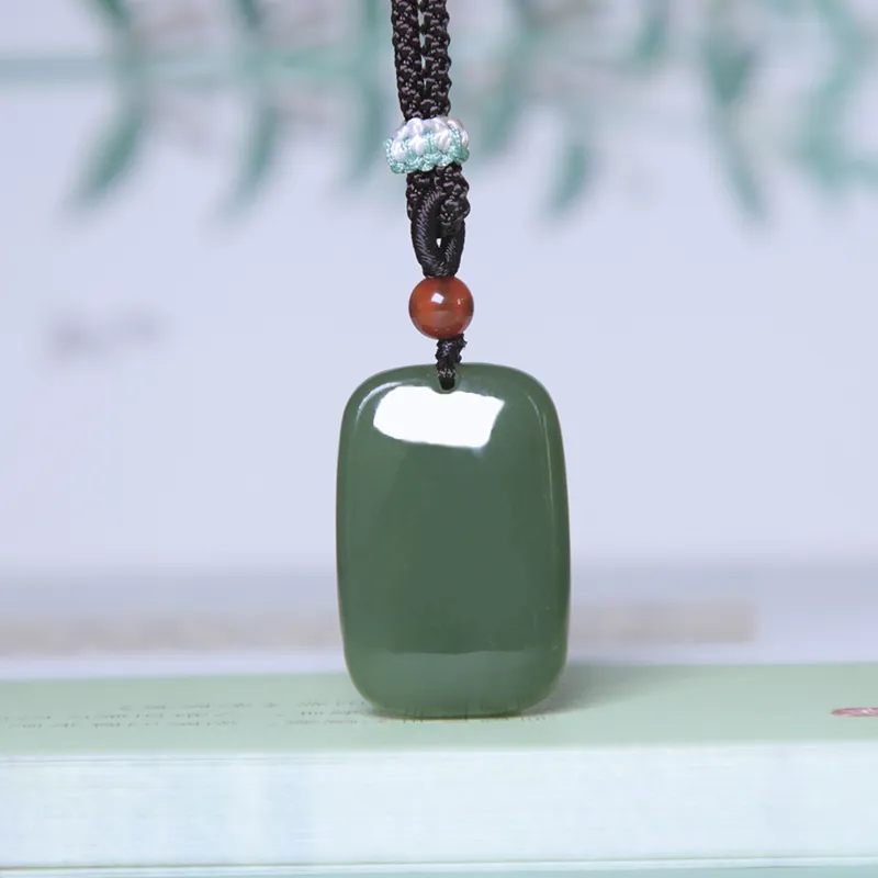 Ingenuity Hetian Jade Necklaces Green Jade Unisex-1