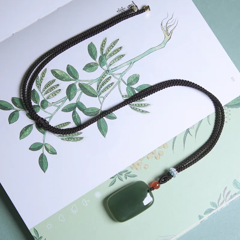 Ingenuity Hetian Jade Necklaces Green Jade Unisex-5