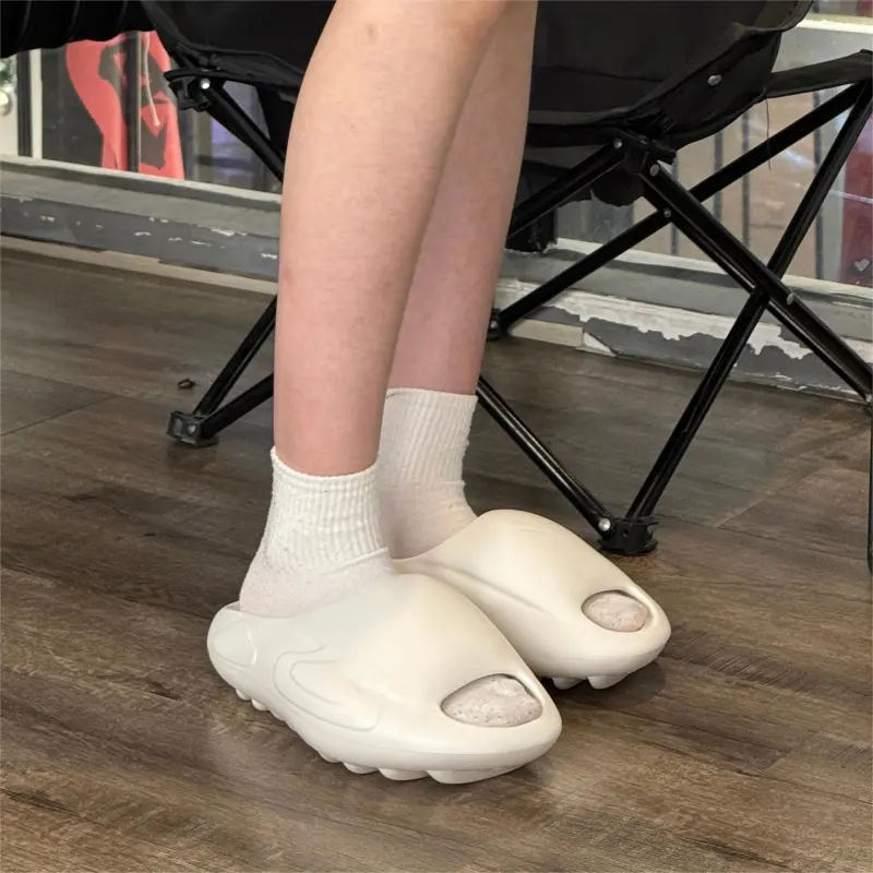 INNERSECT THE CLOUD SLIPPER Cloud Series Slide Slippers Unisex White-9