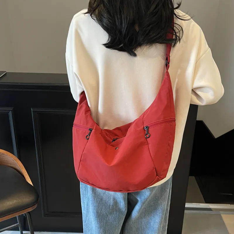 Banyanu Fabric Shoulder Bag Unisex Multicolor-17