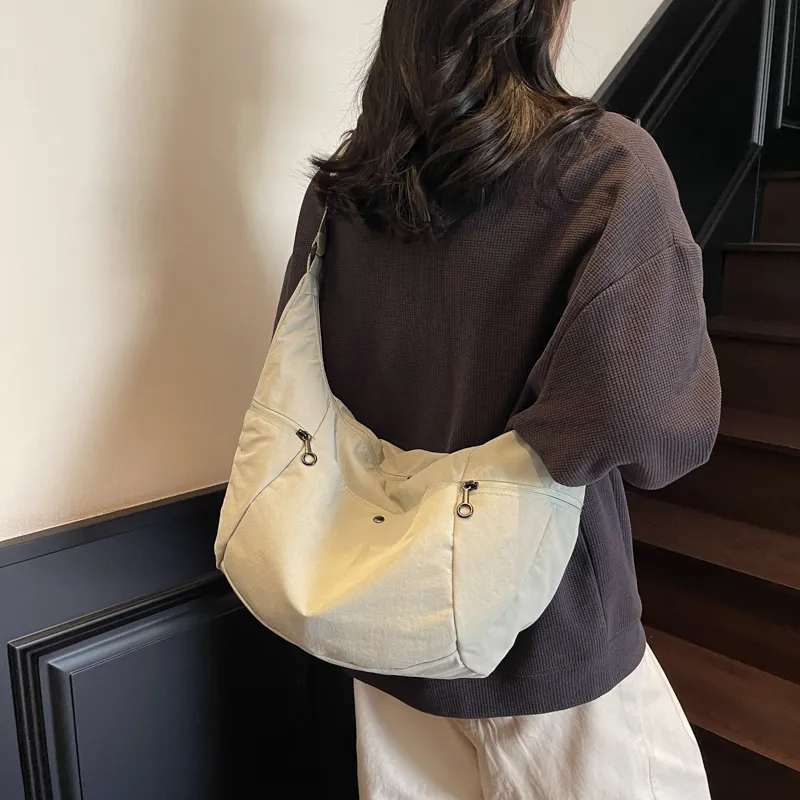 Banyanu Fabric Shoulder Bag Unisex Multicolor-19