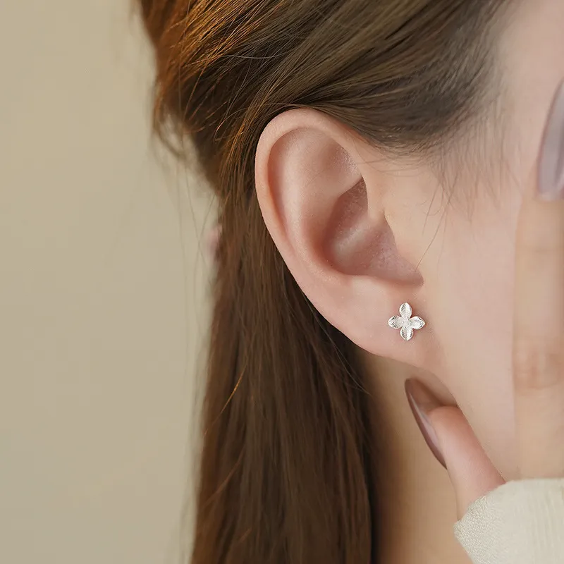 Happy Tide S999 Fine Silver Stud Earrings Women's-2
