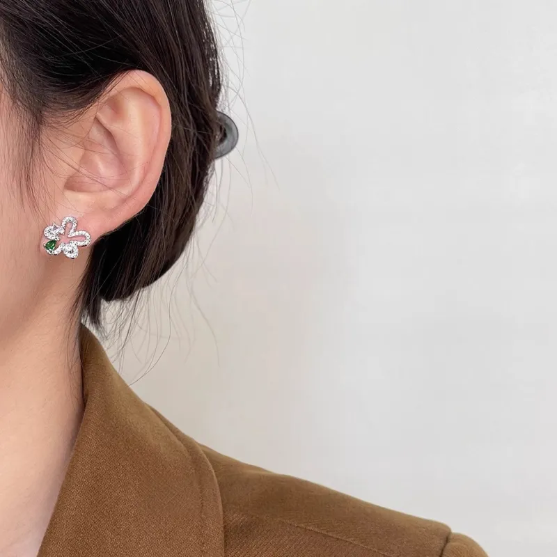 Happy Tide S925 Silver Stud Earrings Women's-1