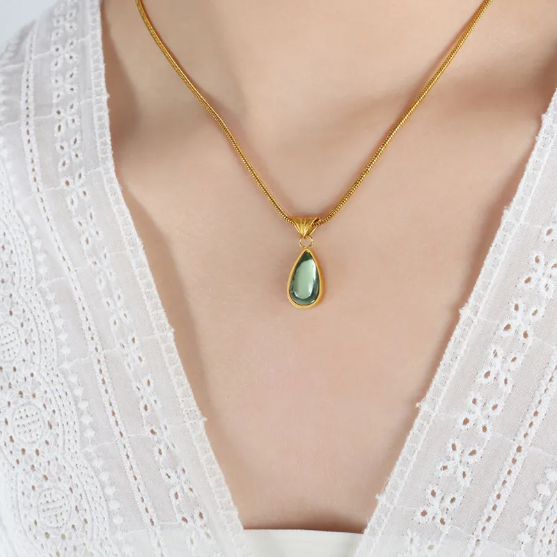 Happy Tide Titanium Steel Necklaces Women's-1