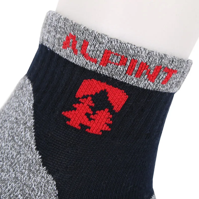 ALPINT MOUNTAIN Sports Socks Men's 1 Pack-5