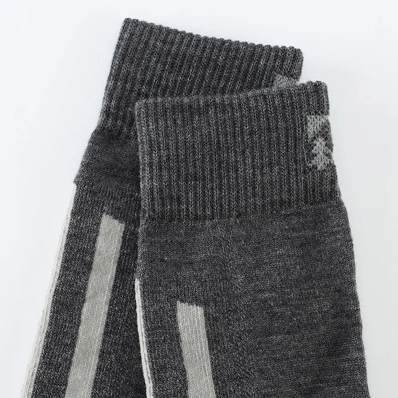 ALPINT MOUNTAIN Sports Socks Unisex-9