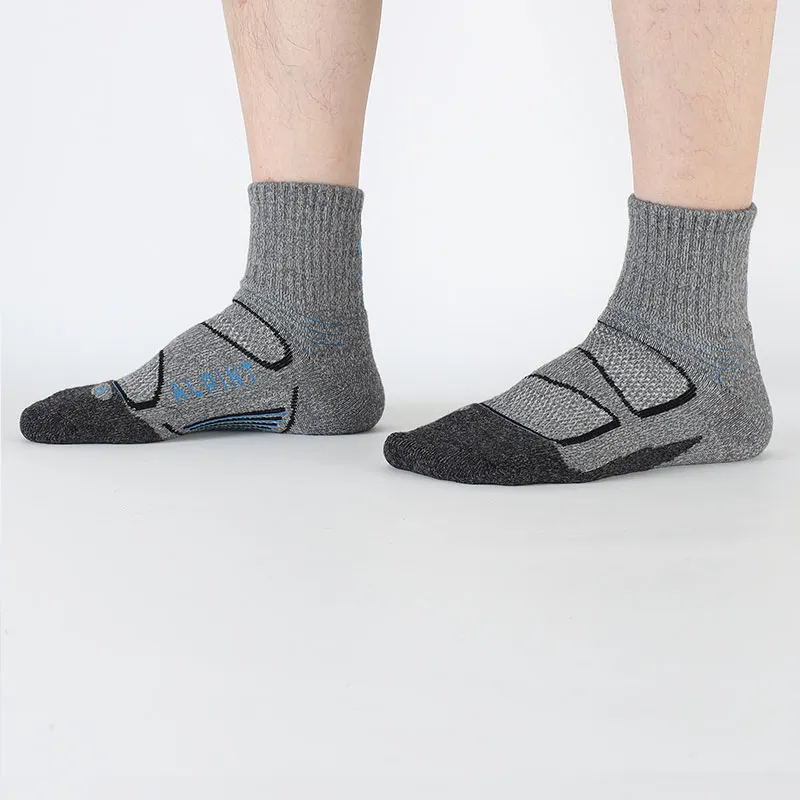 ALPINT MOUNTAIN Sports Socks Men's 1 Pack-13