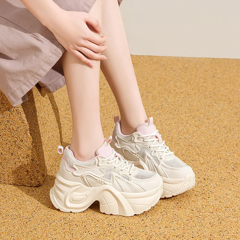 ZHR Little White Bear Abrasion Resistant Coverage Low Top Chunky Sneakers Women's-7