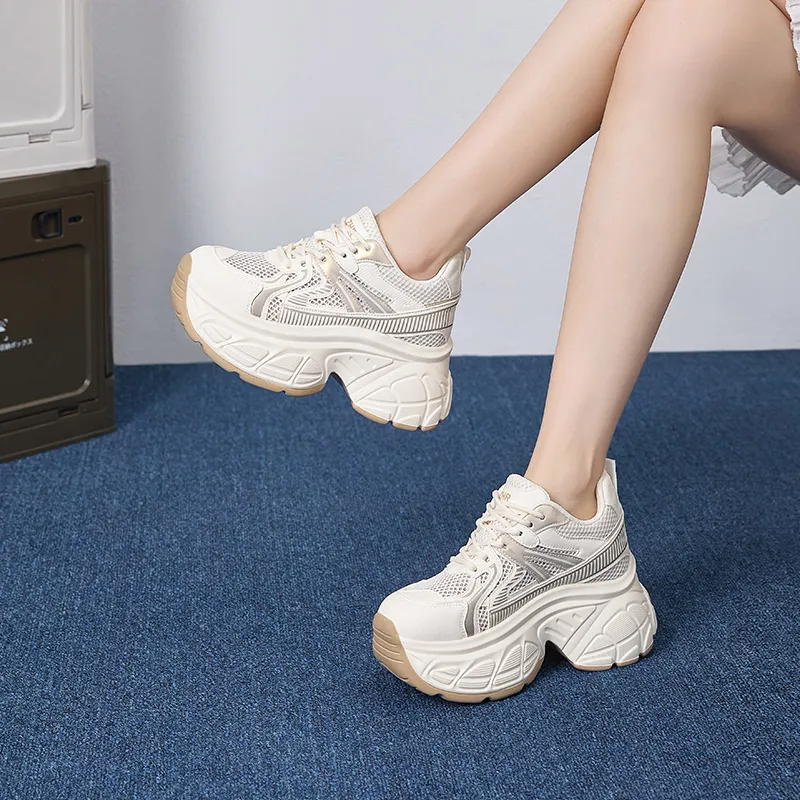 ZHR Chaser Of The Light Abrasion Resistant Height Increasing Low Top Chunky Sneakers Women's-8