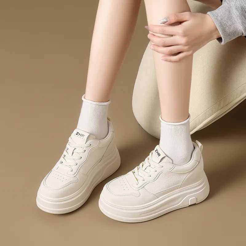 ZHR Low Top Skateboard Shoes Women's-2