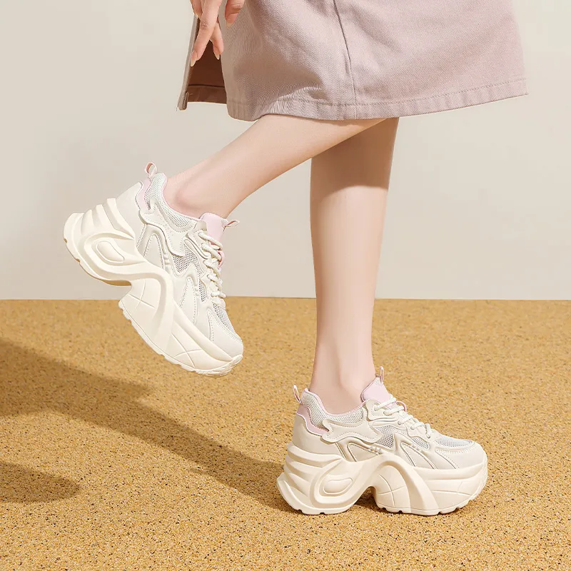 ZHR Little White Bear Abrasion Resistant Coverage Low Top Chunky Sneakers Women's-8