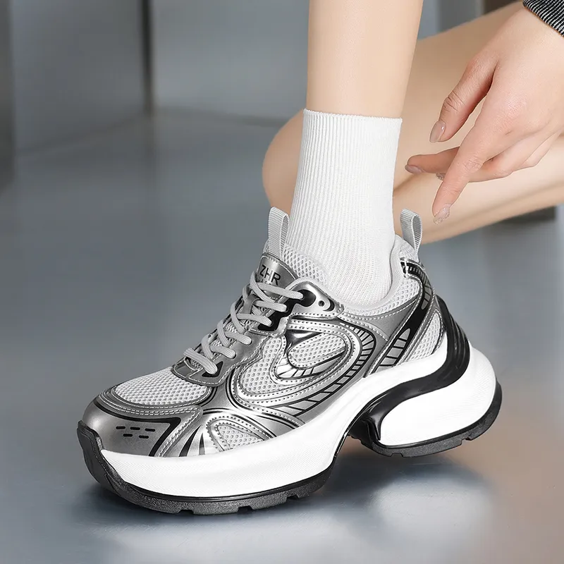 ZHR Swirl Collection Wear resistant And Lightweight Low Top Chunky Sneakers Women's-9