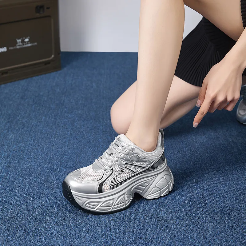 ZHR Chaser Of The Light Abrasion Resistant Height Increasing Low Top Chunky Sneakers Women's-4