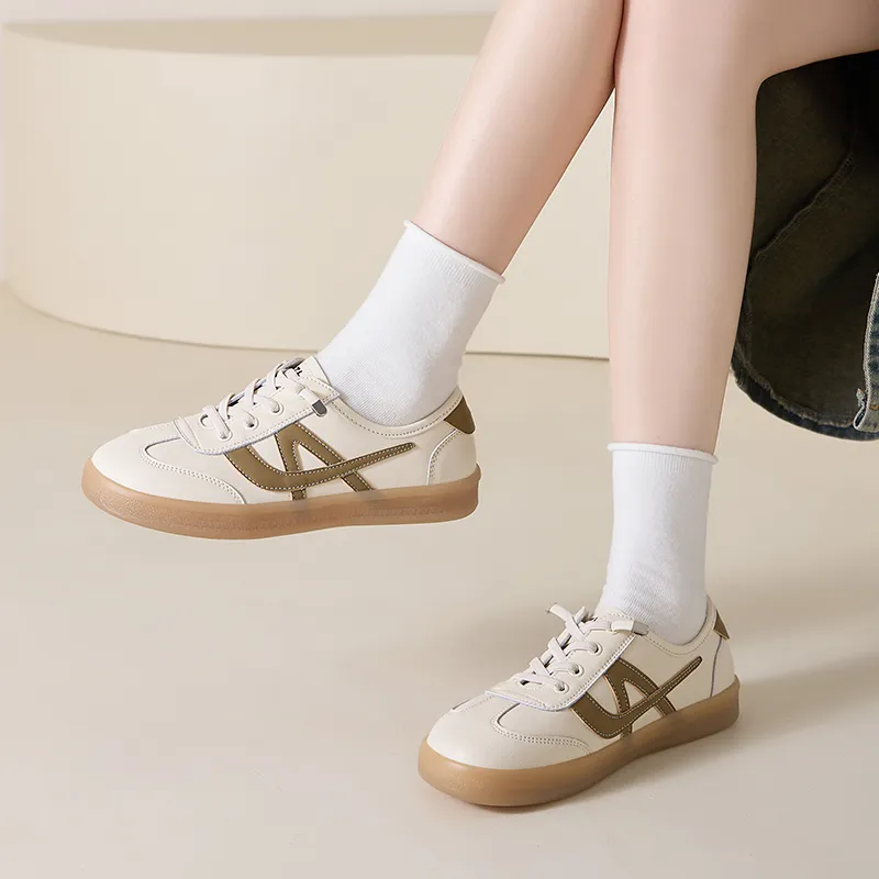 ZHR Flat White Sneakers Wear resistant And Lightweight Low Top Skateboard Shoes Women's-2