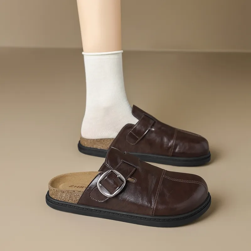 ZHR Closed Toe Slippers Women's-10