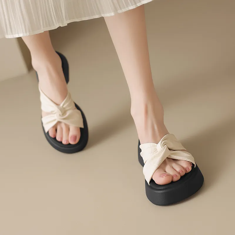 ZHR Quiet Slide Slippers Women's-12