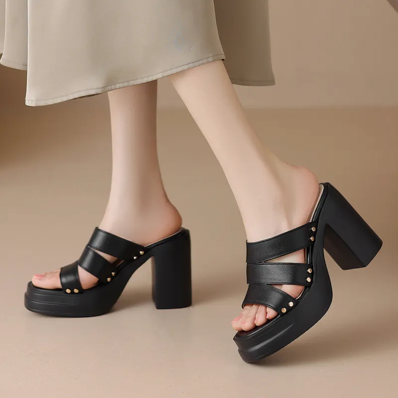 ZHR Stud Abrasion-Resistant Slide Slippers Women's-11
