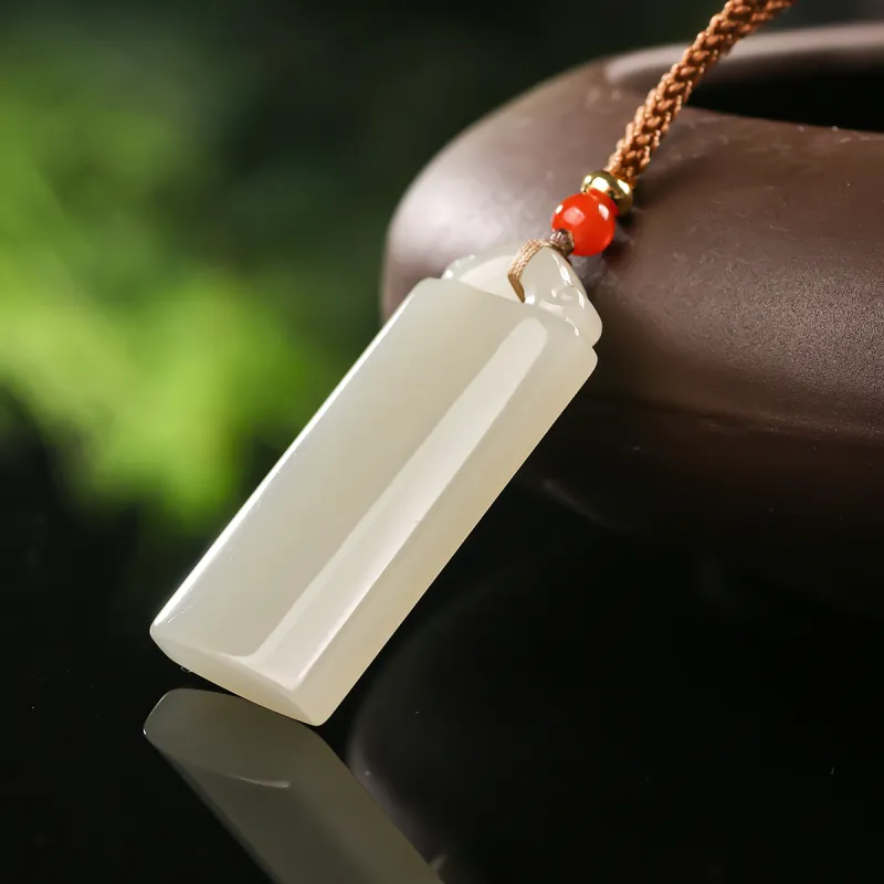 TAMINA Pendants White Jade Unisex-3