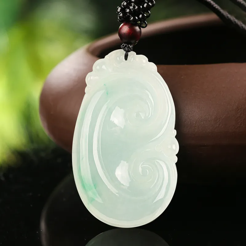 TAMINA Glutinous Jade Pendants Unisex-1