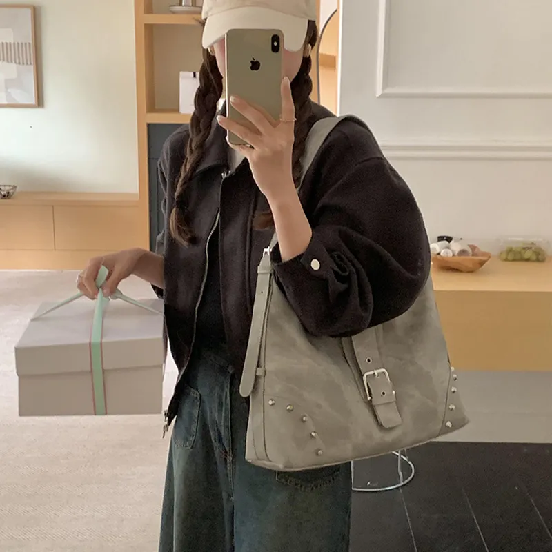 Jade En Plus Synthetic Leather Crossbody Shoulder Bags Women's Gray/Light Brown-7