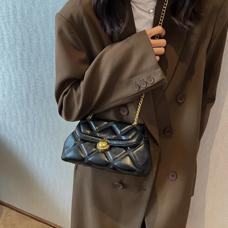 Jade En Plus PU Shoulder Bag Regular Women's Black-5