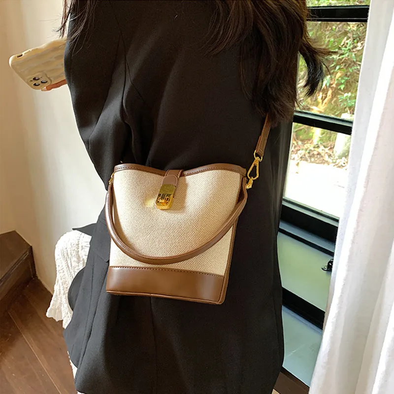 Jade En Plus PU Handbags Crossbody Bags Regular Women's Black/Brown-11