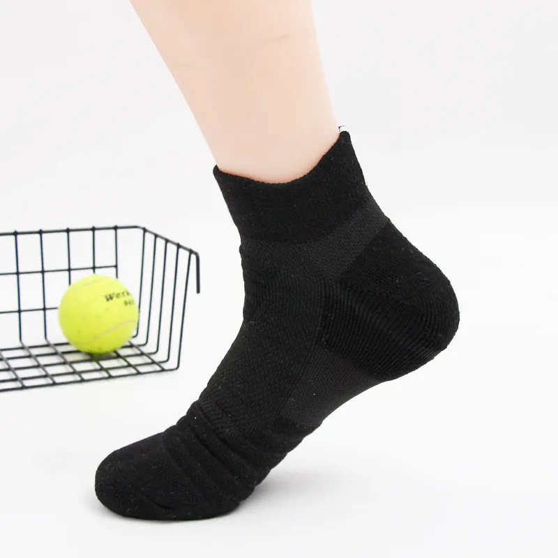 Brute Rabbit Basketball Socks Men's 3 Pack Available In Three Colors-9