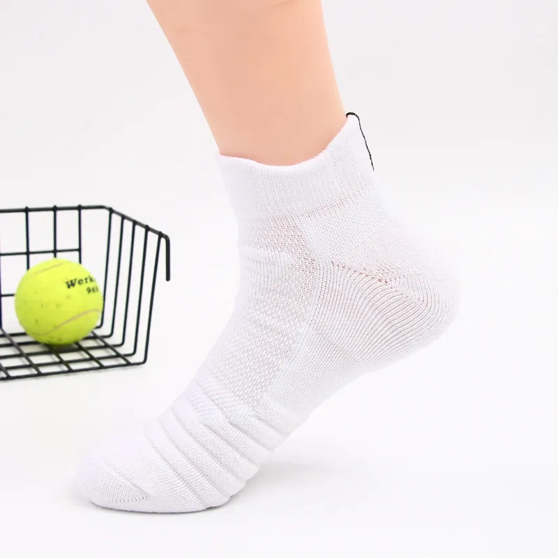 Brute Rabbit Basketball Socks Men's 3 Pack Available In Three Colors-2