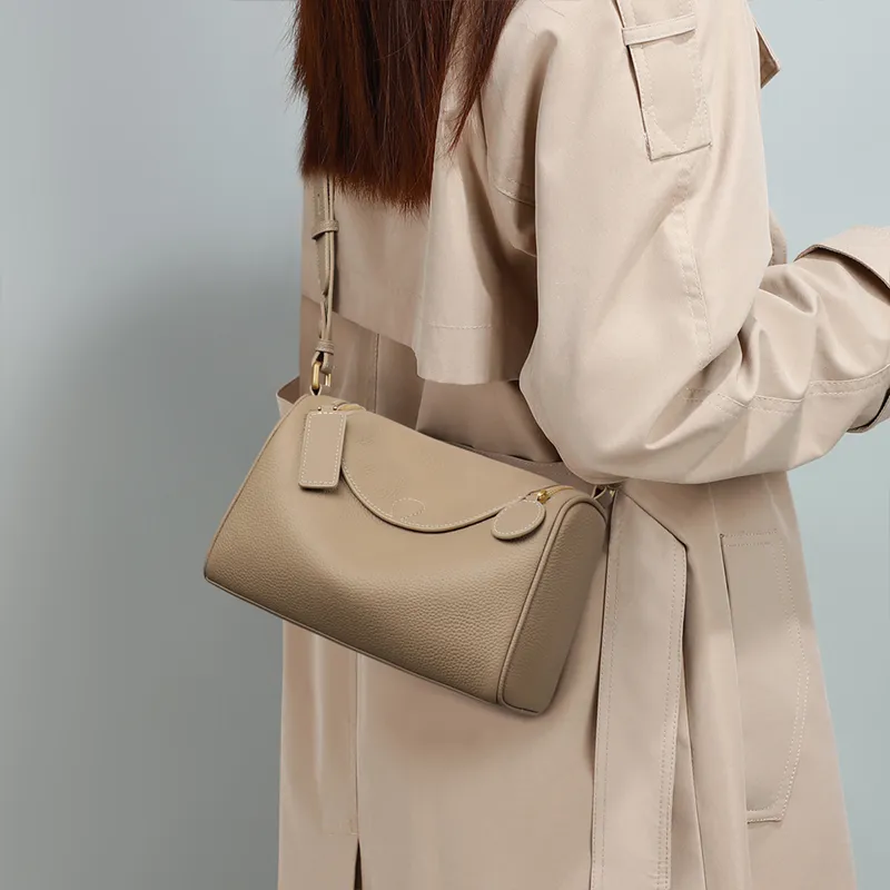 C°BANNER Cow Leather Shoulder Bag, Crossbody Bag, Handbag Regular Women's Oak Gray-4