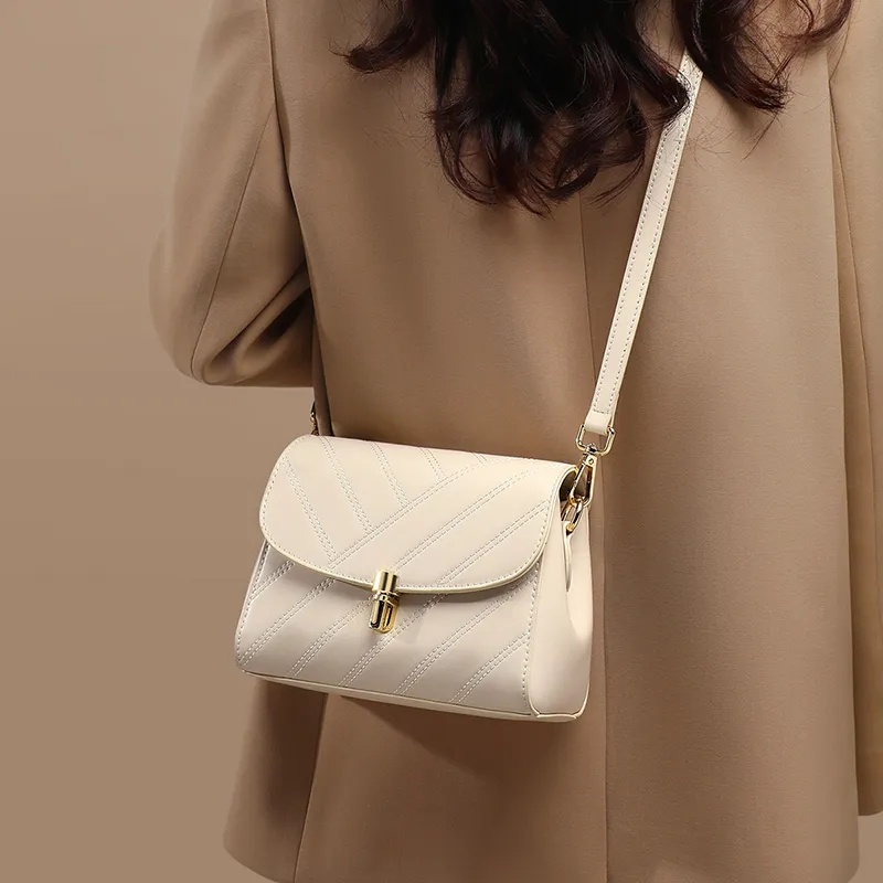 C°BANNER Cow Leather Small Square Bag Shoulder Bag, Crossbody Bag Medium Size Women's Ecru-3