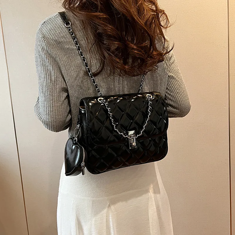 C°BANNER Synthetic Leather Shoulder Bag With Diamond Pattern Chain Backrest Medium Size Women's Black-3