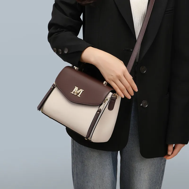 C°BANNER Split Cow Leather Shoulder Bag, Crossbody Bag, Handbag Regular Women's Ecru Coffee-2