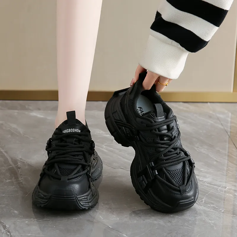 Lycakington Wear Resistant Height Increasing Coverage Low Top Casual Shoes Women's-3