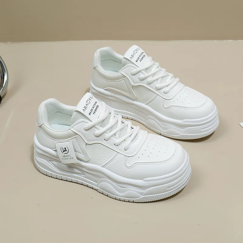 Lycakington Anti Slip Wear Resistant Low Top Casual Shoes Women's-2