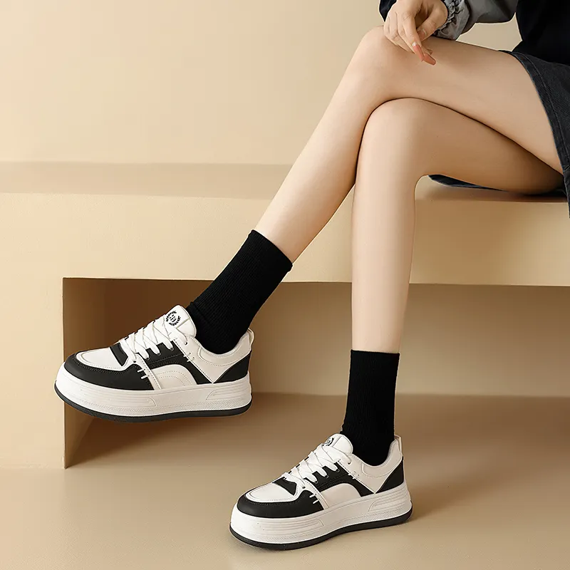 Lycakington Anti Slip Wear Resistant Low Top Skateboard Shoes Women's-9