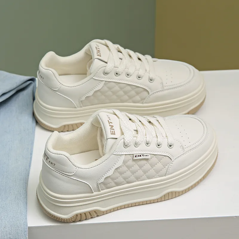 Lycakington Anti Slip Wear Resistant Low Top Skateboard Shoes Women's-7