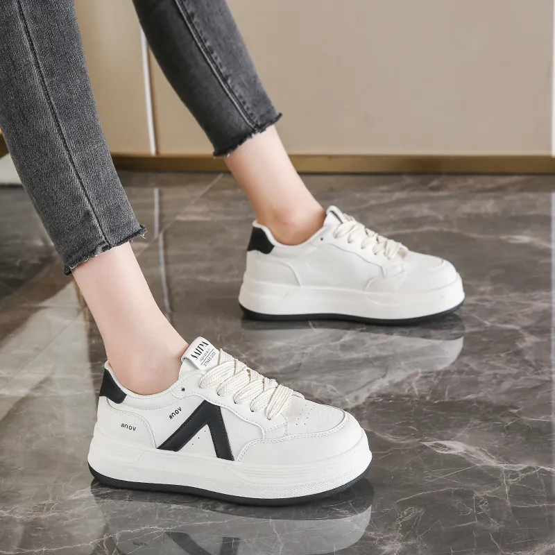 Lycakington Anti Slip And Wear Resistant Lightweight Low Top Casual Shoes Women's-2