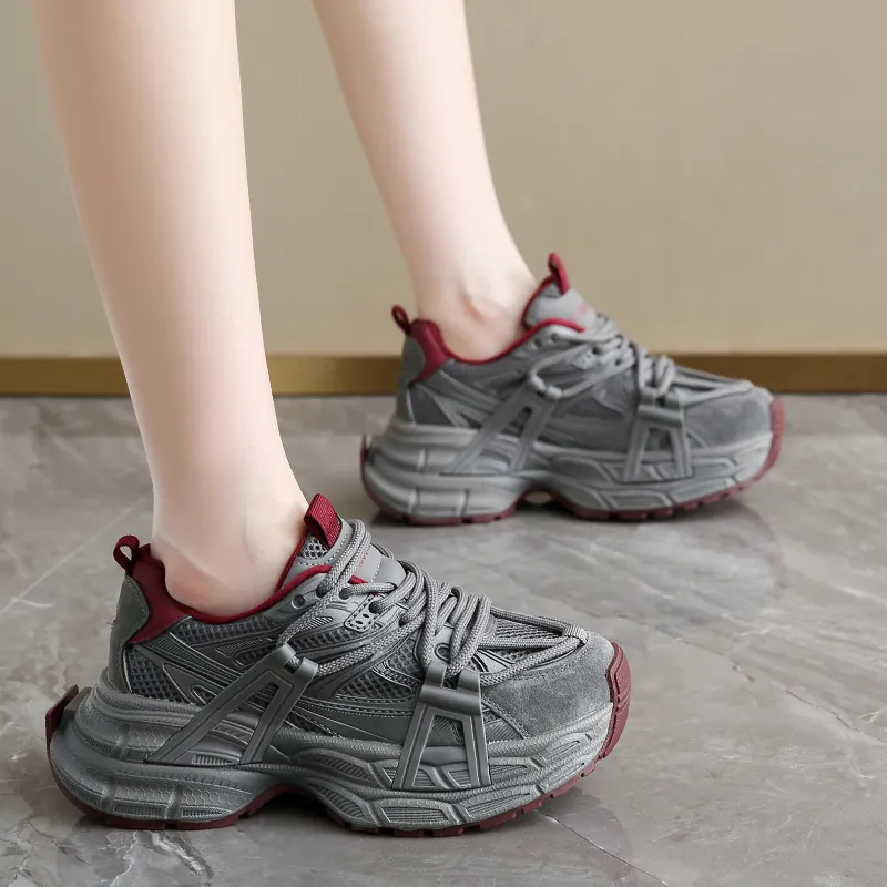 Lycakington Wear Resistant Height Increasing Coverage Low Top Casual Shoes Women's-6