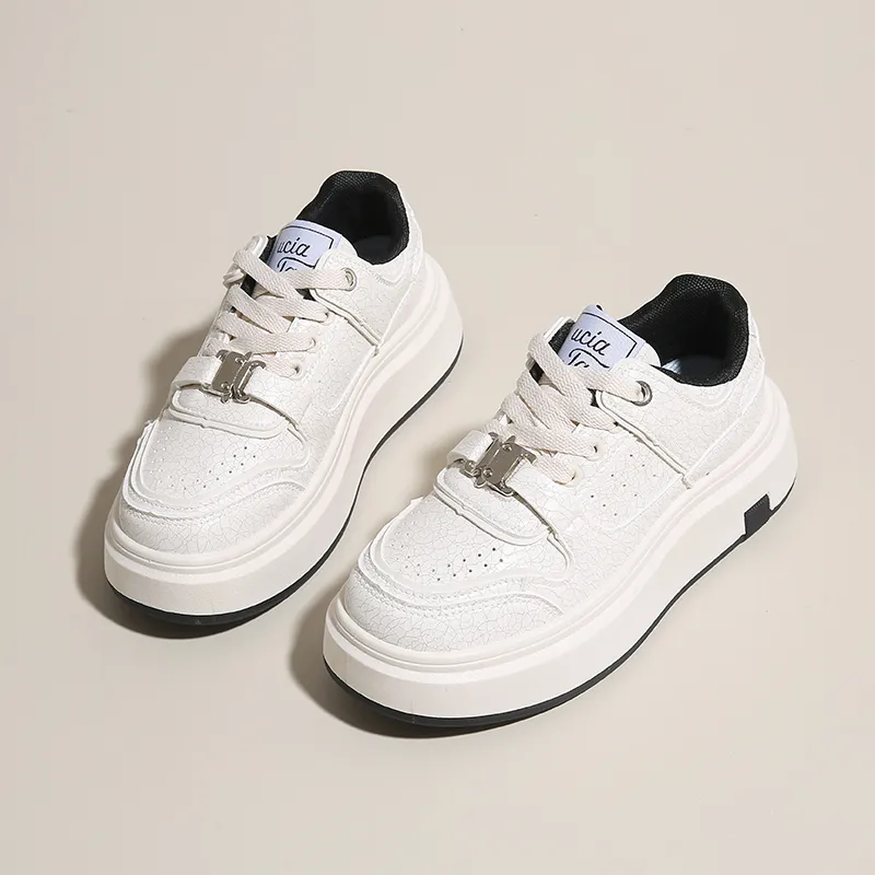 Lycakington Slip Resistant Coverage Abrasion Resistant Low Top Skateboard Shoes Women's-6