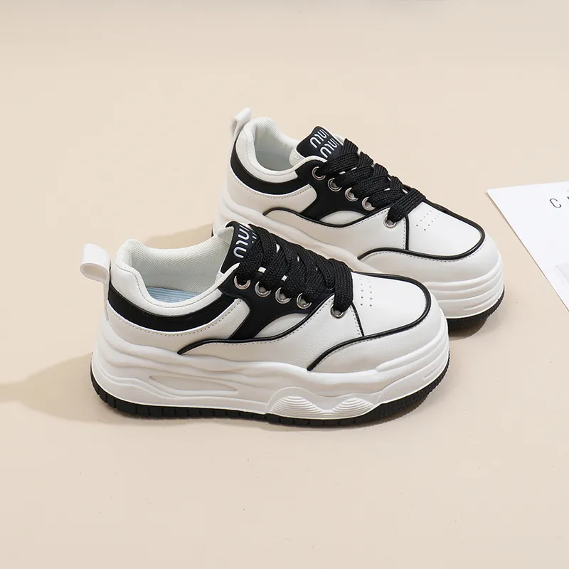 Lycakington Abrasion Resistant, Breathable, Lightweight Low Top Casual Shoes Women's-8
