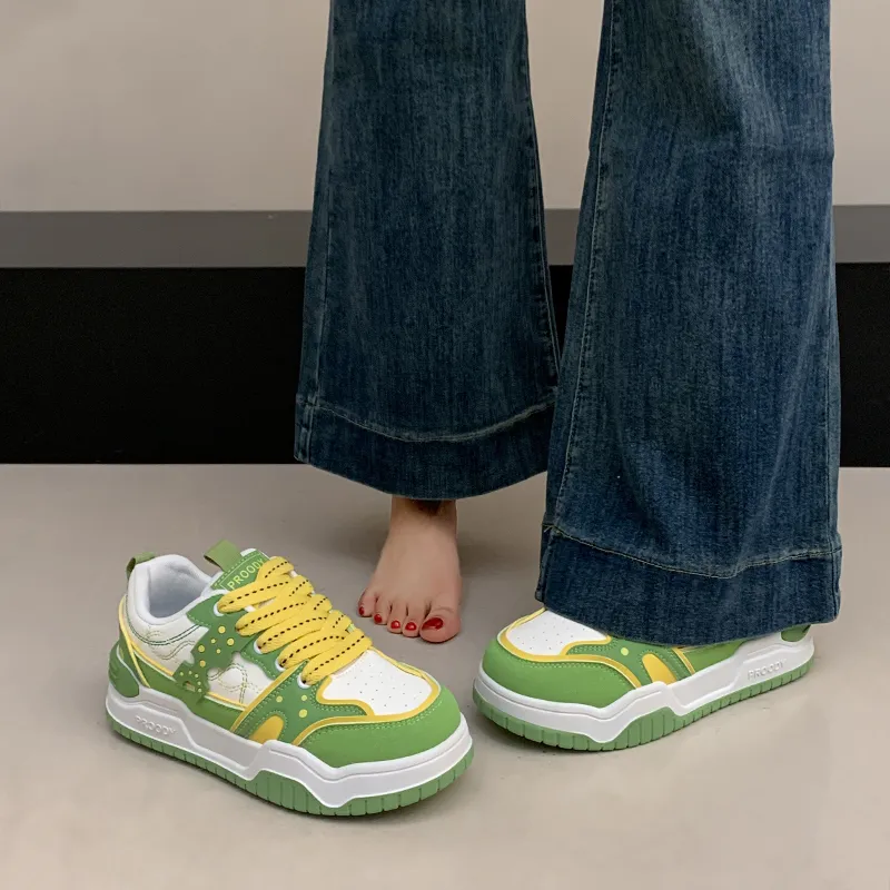 Lycakington Anti Slip Wear Resistant Low Top Skateboard Shoes Women's-11