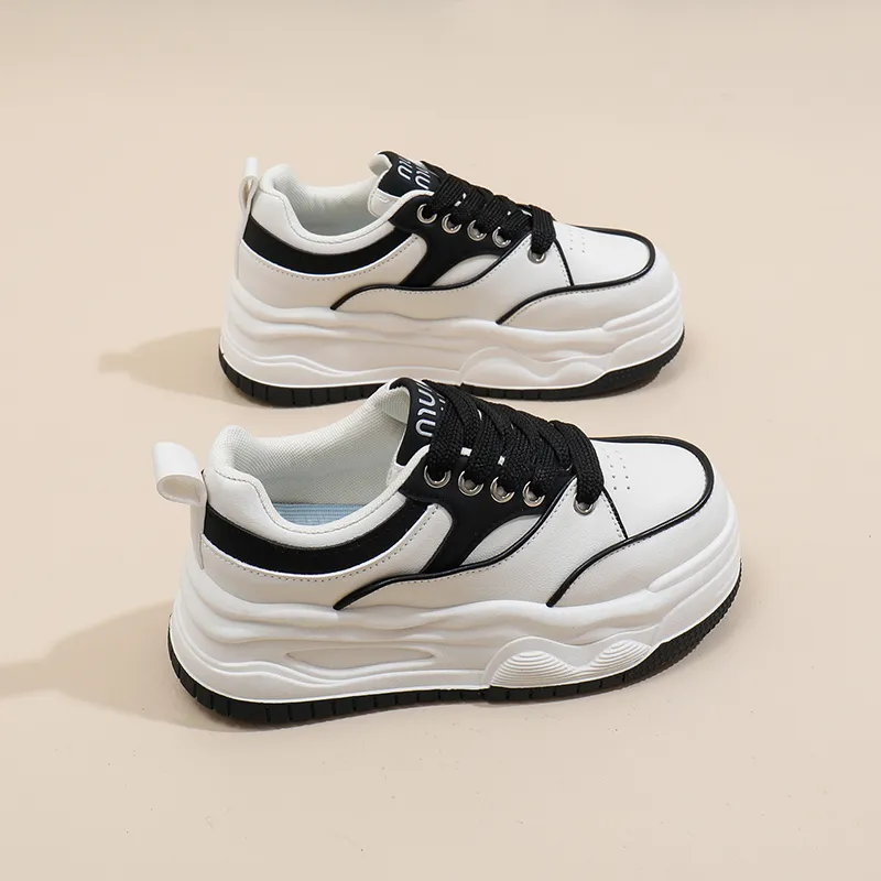 Lycakington Abrasion Resistant, Breathable, Lightweight Low Top Casual Shoes Women's-7