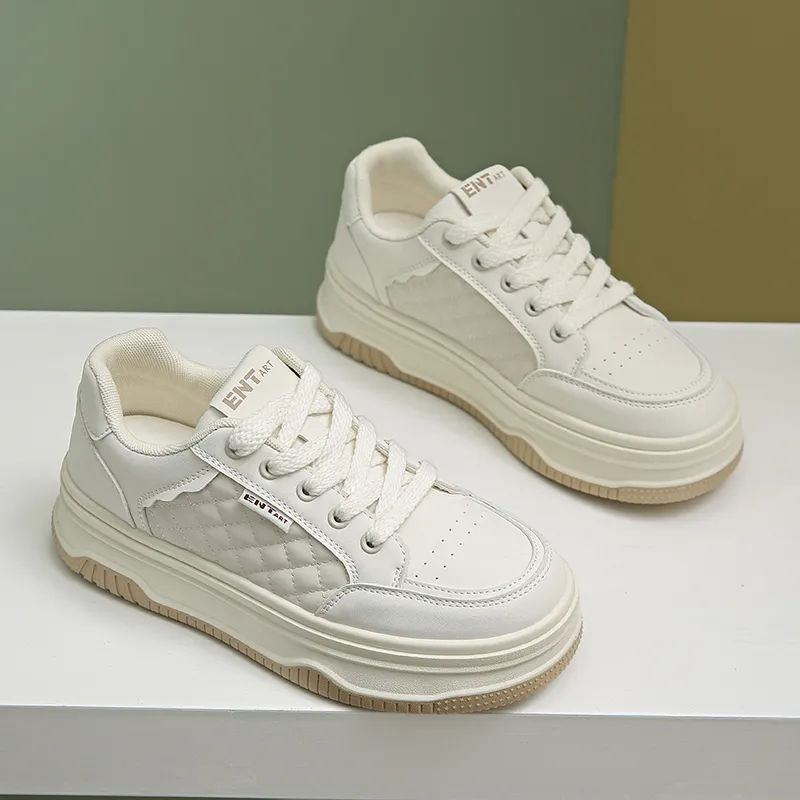 Lycakington Anti Slip Wear Resistant Low Top Skateboard Shoes Women's-6