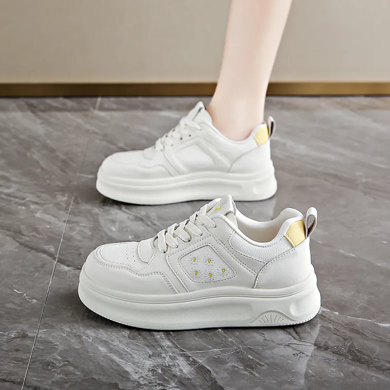 Lycakington Height Increasing Slip Resistant Low Top Skateboard Shoes Women's-1