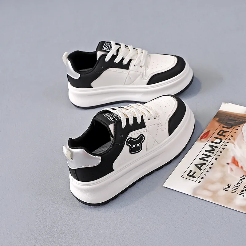 Lycakington Anti Slip Wear Resistant Low Top Skateboard Shoes Women's-3